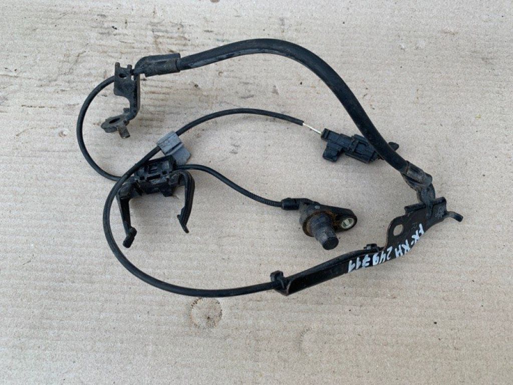 89542-0E020 | Датчик ABS передн. прав. LEXUS RX350/450 09-15