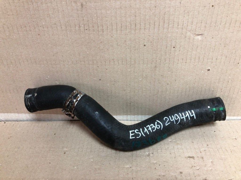 16571-31180 | Патрубок системи охолодження LEXUS ES350 06-12