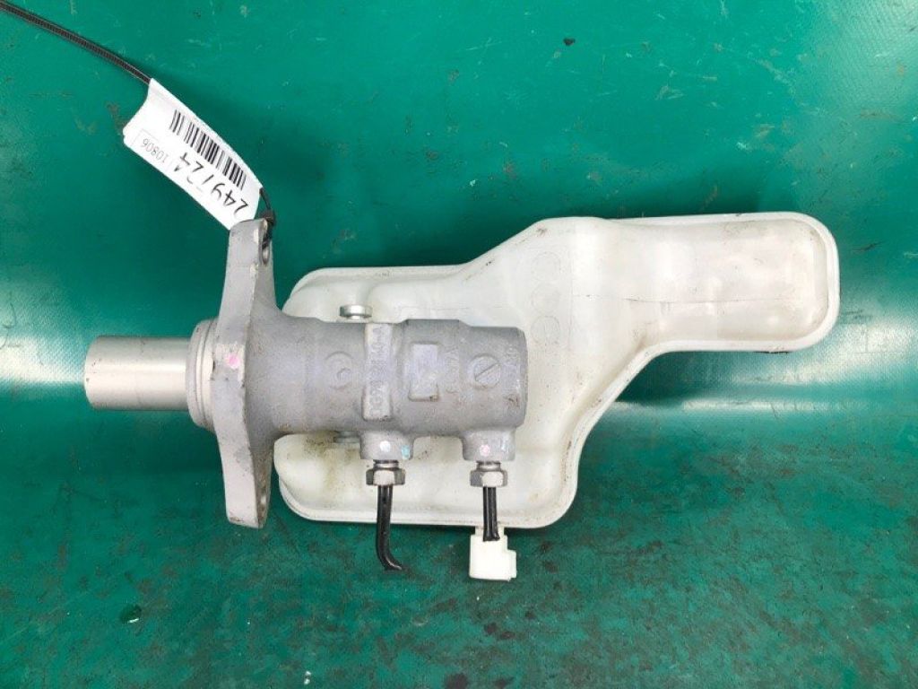 DG9Z-2140-D | Головний гальмівний циліндр FORD FUSION 14- - Фото 8