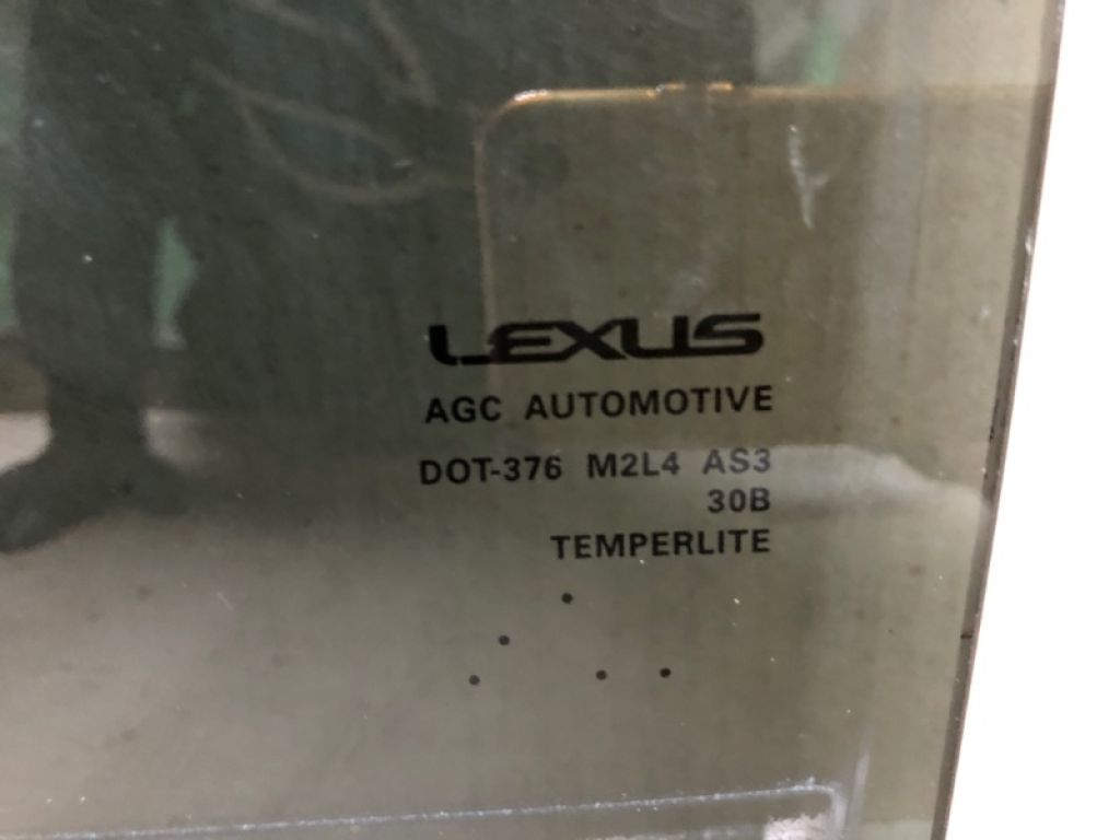 68104-0E020 | Скло дверей задн. лів. LEXUS RX350/450 09-15 - Фото 2