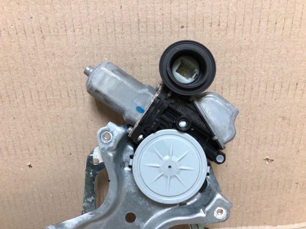 69802-0E060 | Склопідйомник задн. лів. LEXUS RX350/450 09-15 - Фото 2