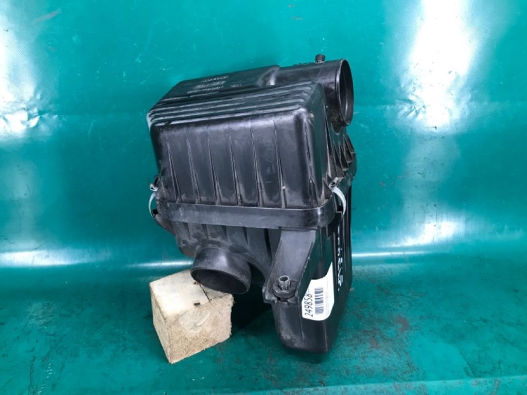 13700-66J00 | Корпус повітряного фільтра SUZUKI GRAND VITARA 05-15