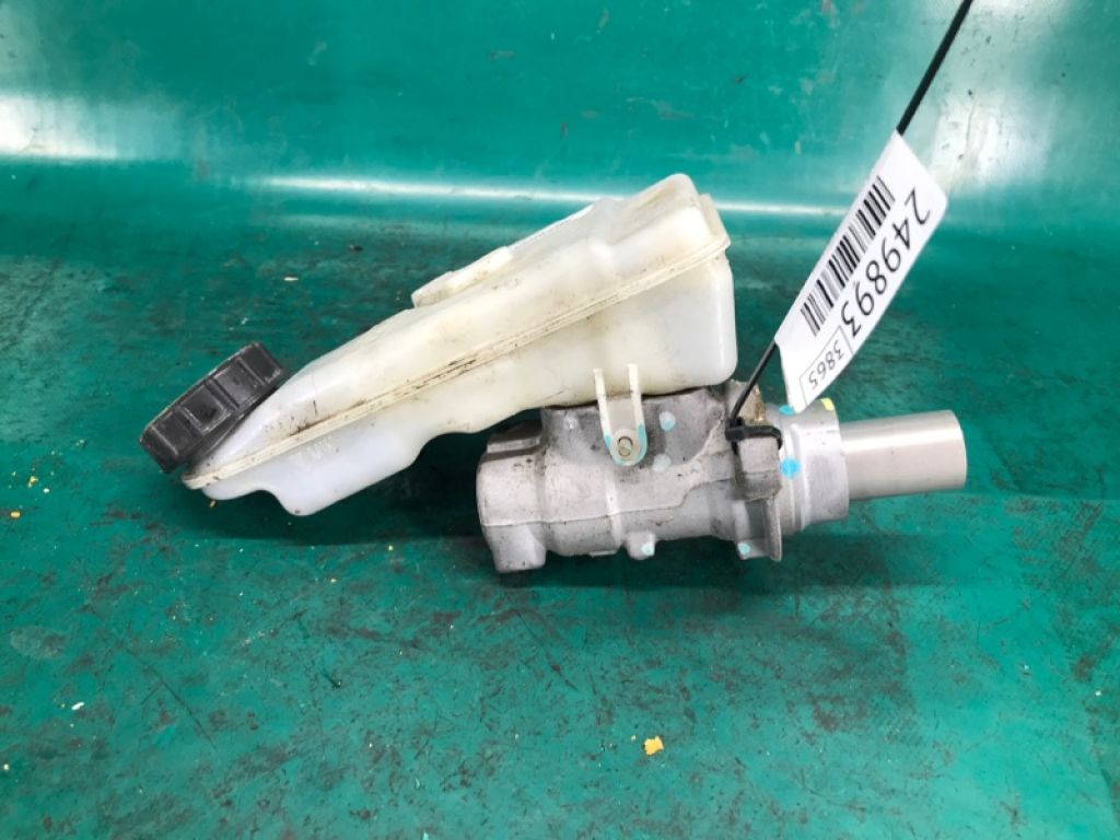 EV6Z-2140-A | Главный тормозной цилиндр FORD FOCUS 10-18