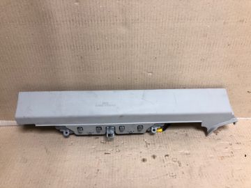 Подушка безпеки в коліна прав. LEXUS RX350/450 09-15