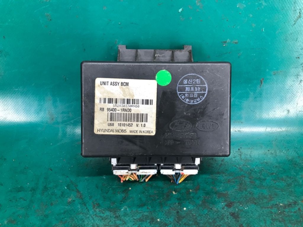 95400-1RND0 | Блок електронний HYUNDAI ACCENT RB 10-