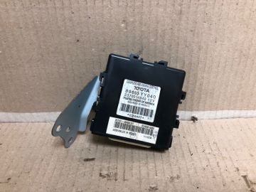 Блок электронный LEXUS RX350/450 09-15