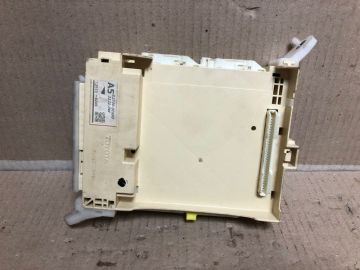 Блок запобіжників салон LEXUS RX350/450 09-15 Блок запобіжників салон LEXUS RX350/450 09-15