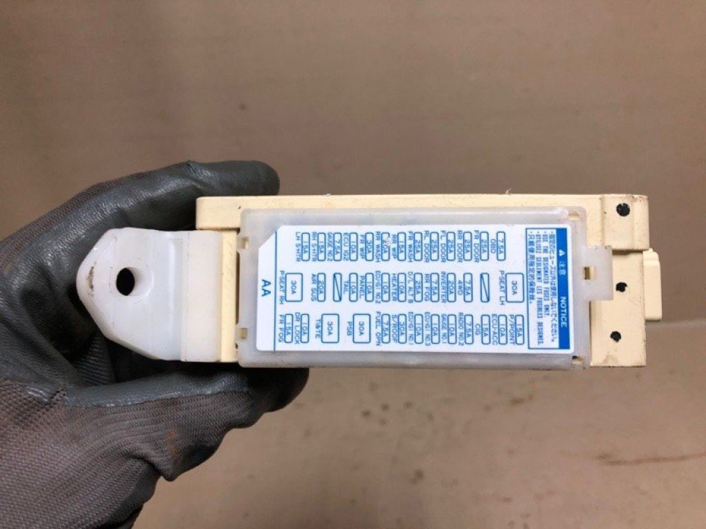 82730-0E890 | Блок запобіжників салон LEXUS RX350/450 09-15 - Фото 6