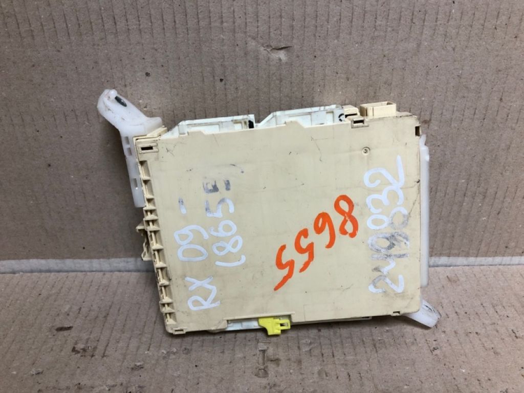 82730-0E890 | Блок запобіжників салон LEXUS RX350/450 09-15 - Фото 7