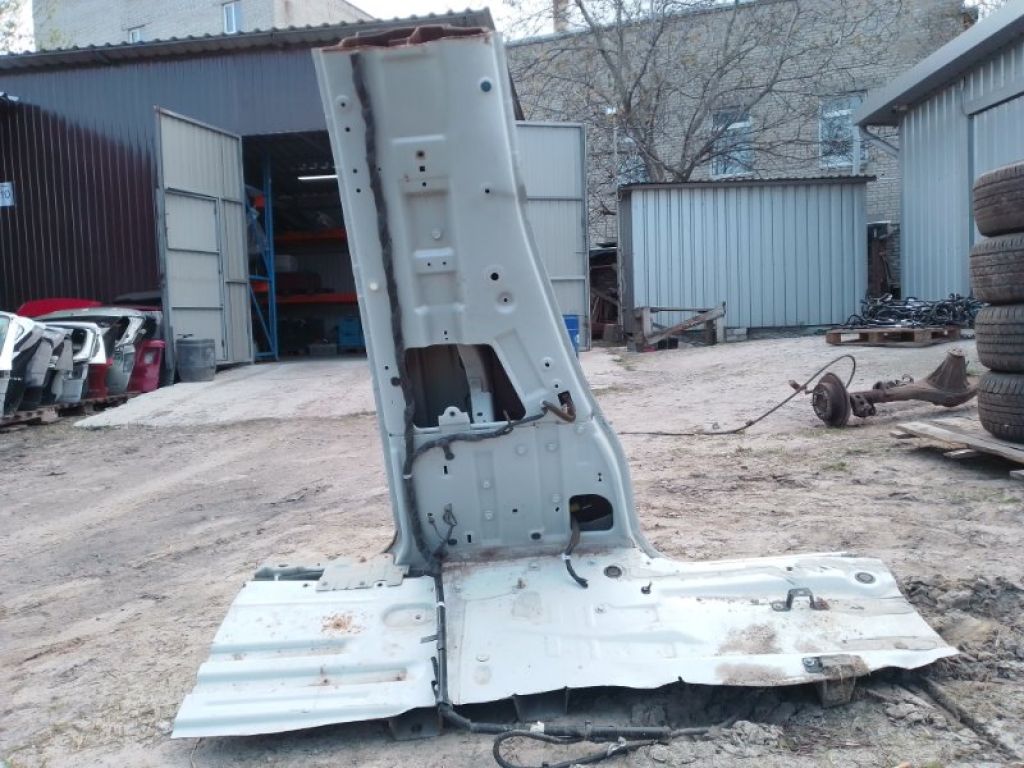 G6033-3LMAB | Стойка кузова средняя лев. NISSAN NV200 USA 13- - Фото 3