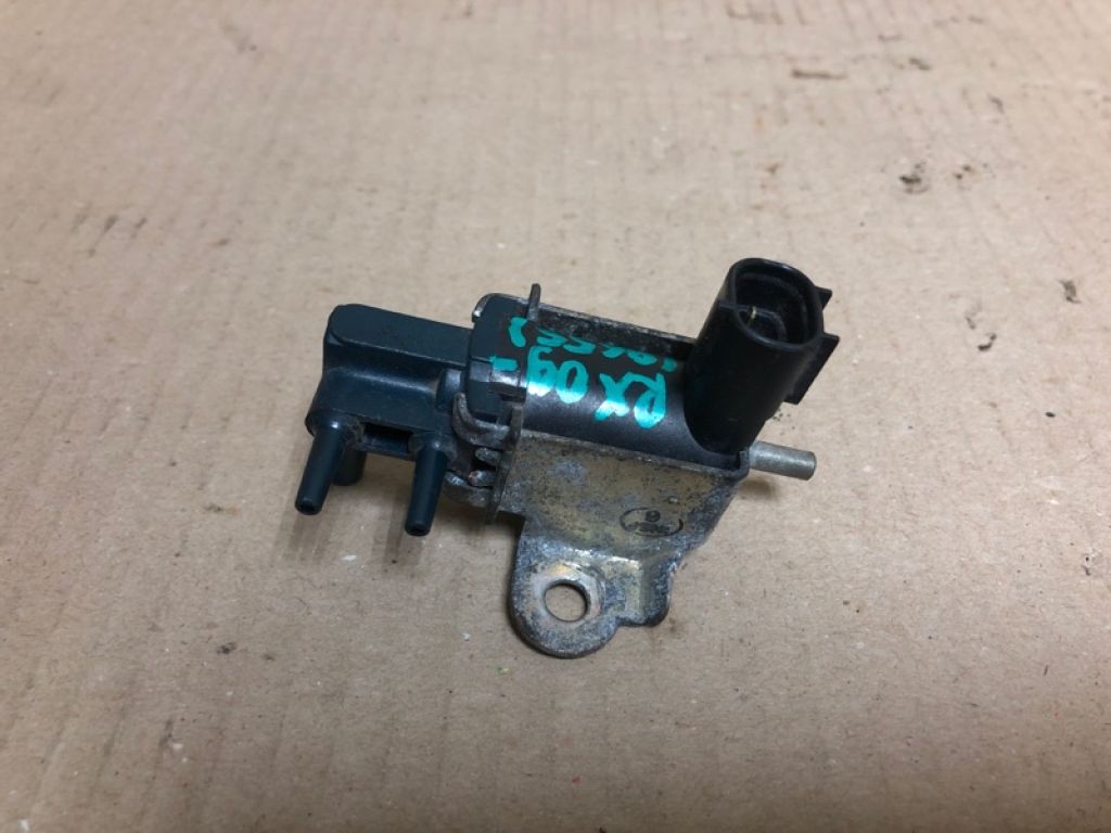 90910-12204 | Клапан електромагнітний (вакуумний) LEXUS RX350/450 09-15