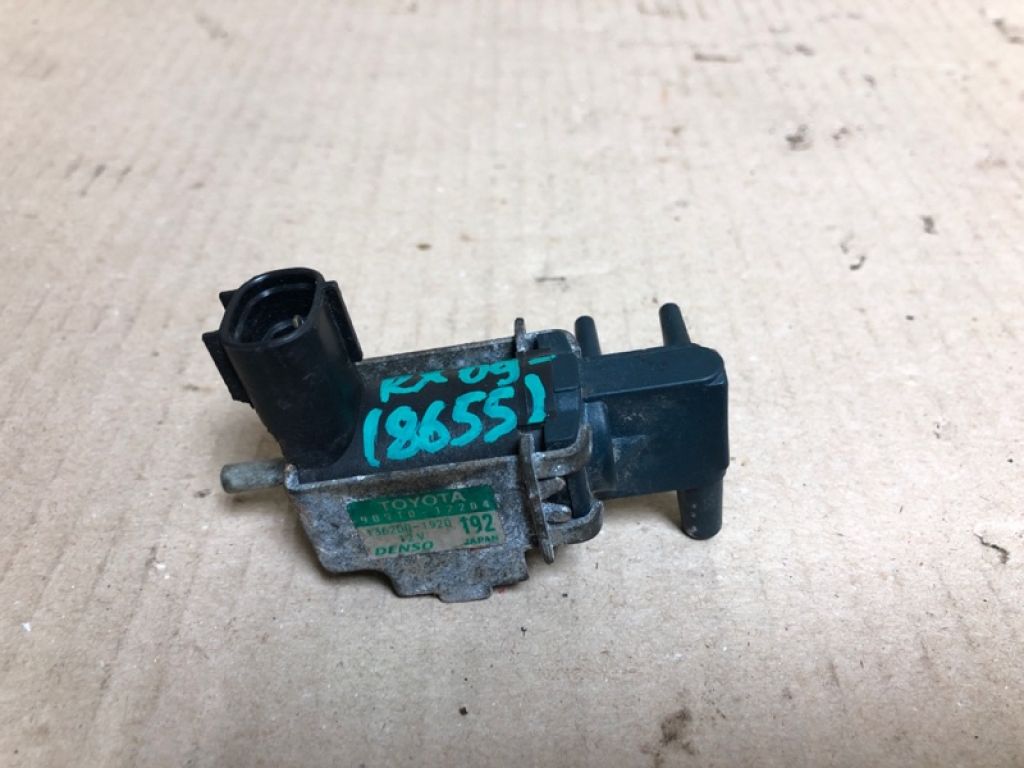 90910-12204 | Клапан електромагнітний (вакуумний) LEXUS RX350/450 09-15 - Фото 2