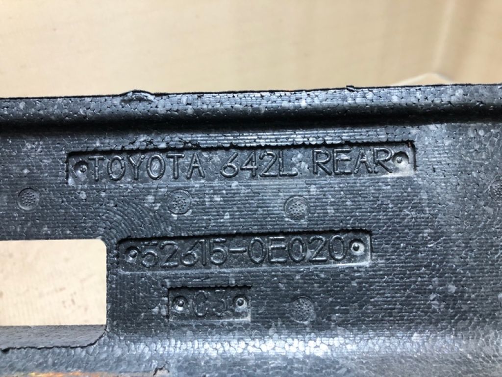 52615-0E020 | Наповнювач бампера задній LEXUS RX350/450 09-15 - Фото 4