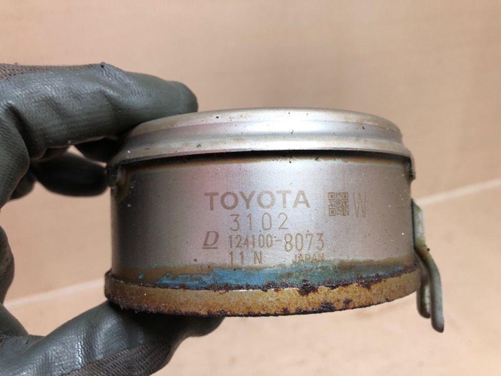 15710-31021 | Теплообменник масляного фильтра LEXUS RX350/450 09-15 - Фото 3