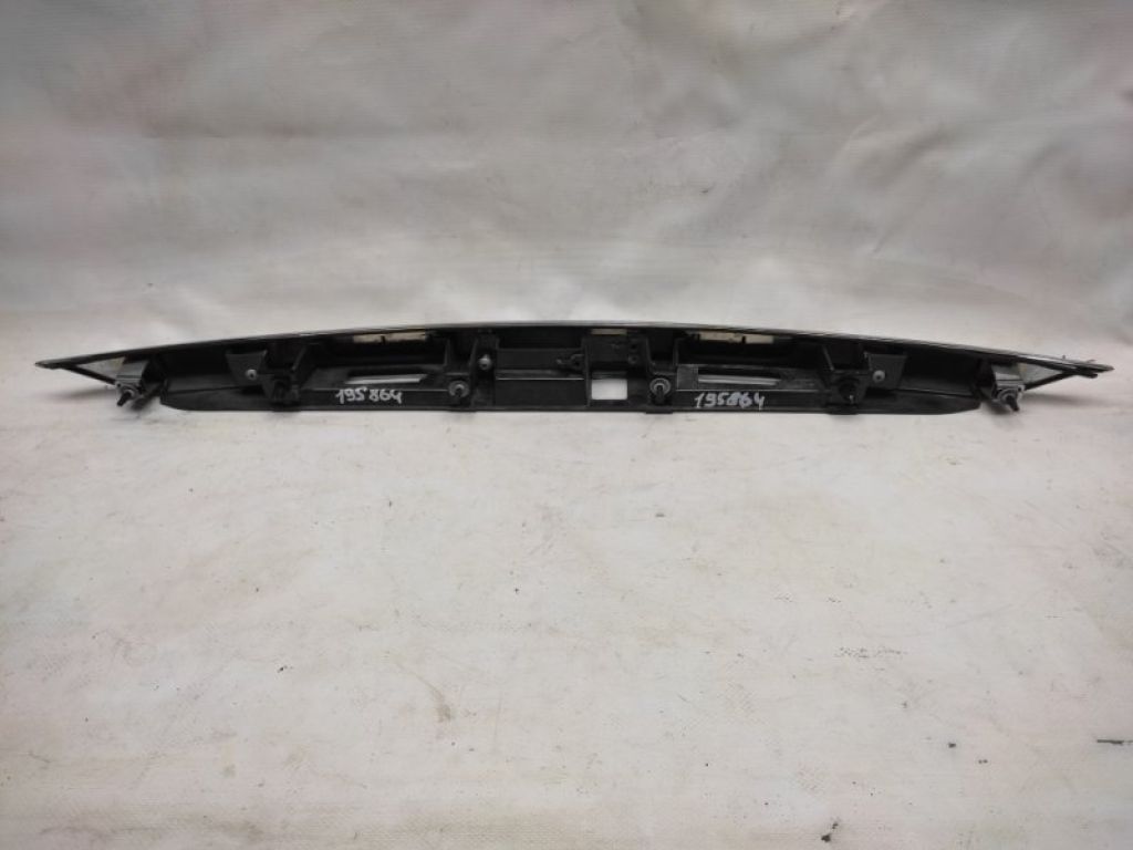 84810-4HB0A | Панель підсвічування номера INFINITI Q50 15-20 - Фото 2