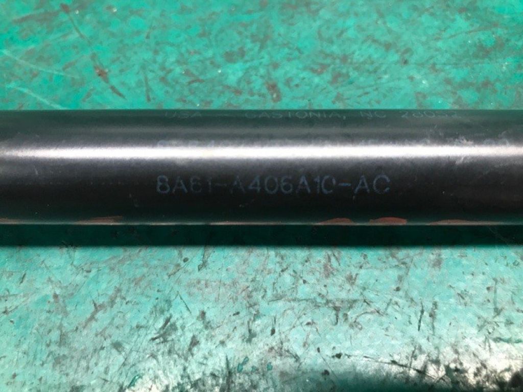 BE8Z-58406A10-A | Амортизатор крышки багажника FORD FIESTA 08-17 - Фото 3