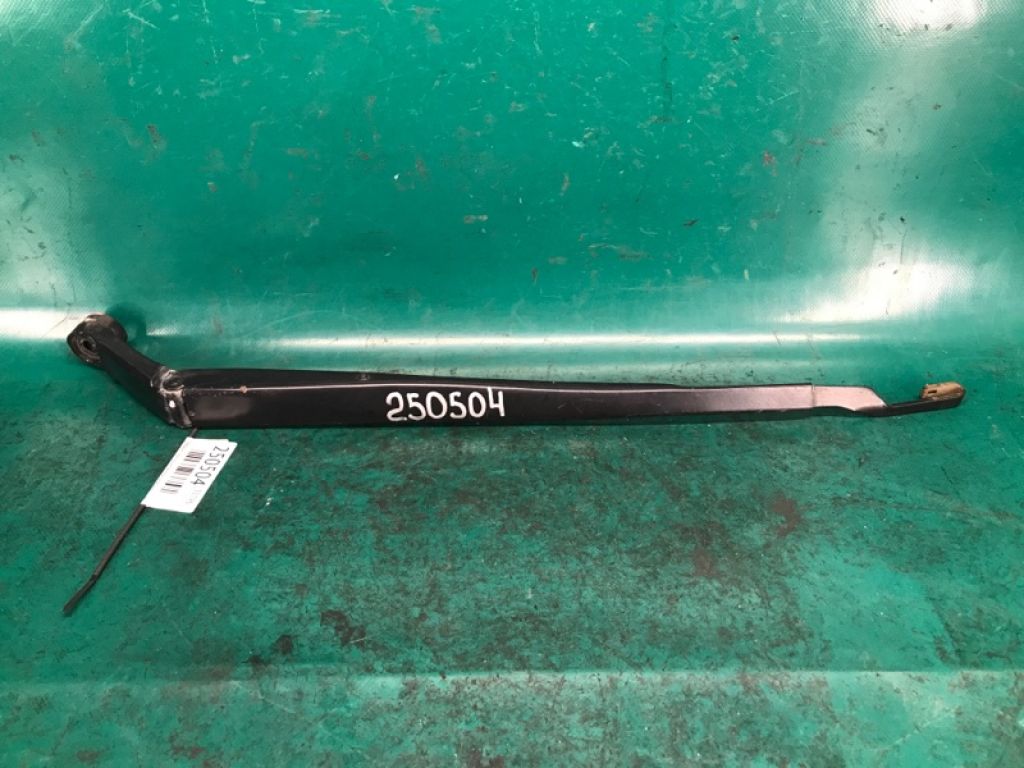 85211-60300 | Поводок стеклоочистителя передний прав. TOYOTA LAND CRUISER PRADO 150 09-17