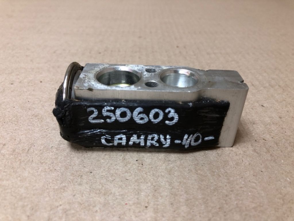 88515-07030 | Клапан кондиционера TOYOTA CAMRY 40 06-11