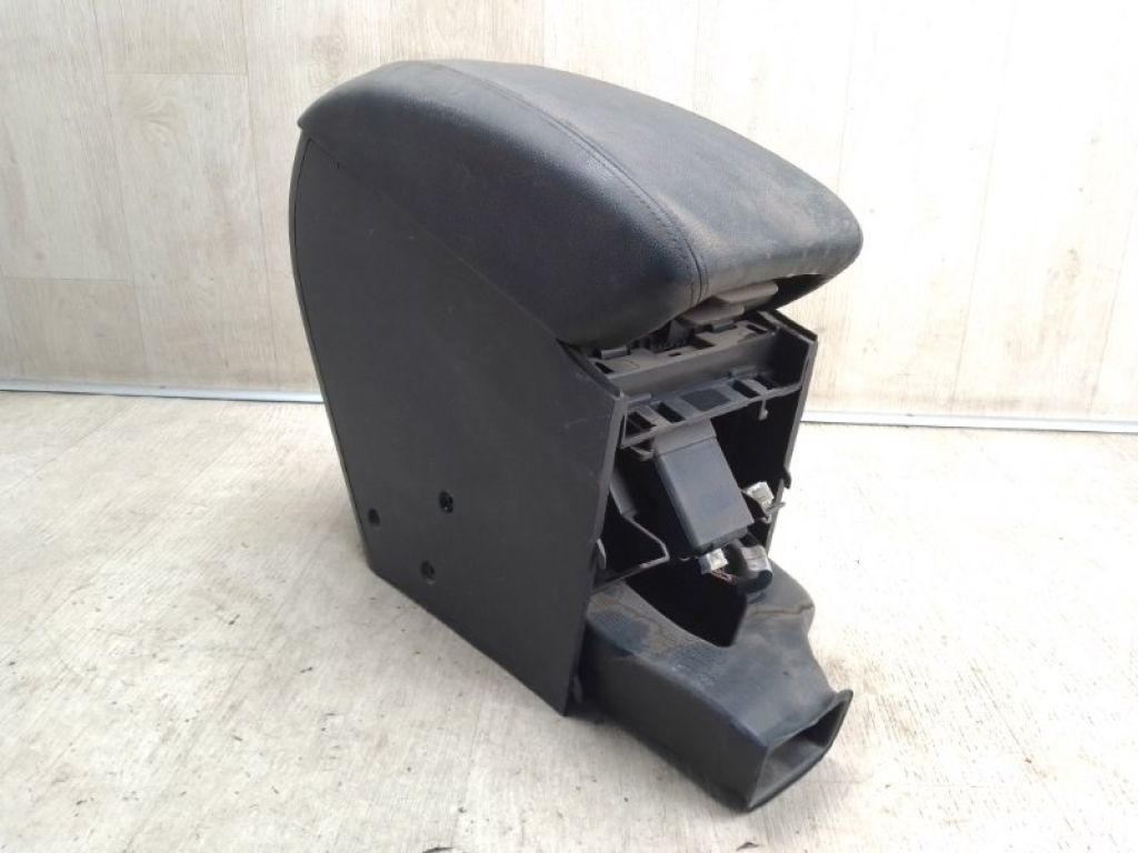 84660-3S100HZ | Подлокотник HYUNDAI SONATA YF 10-14 - Фото 3