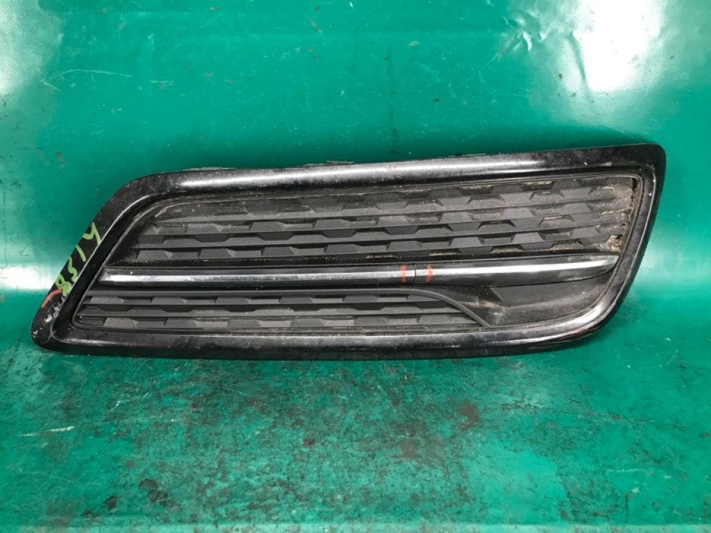 71102-TZ5-A00 | Накладка бампера передн. прав. ACURA MDX (YD3) 13-21