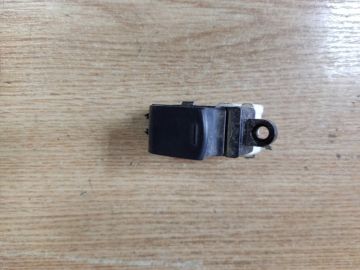 Кнопка склопідіймача передн. прав. SUBARU LEGACY 09-15 BM