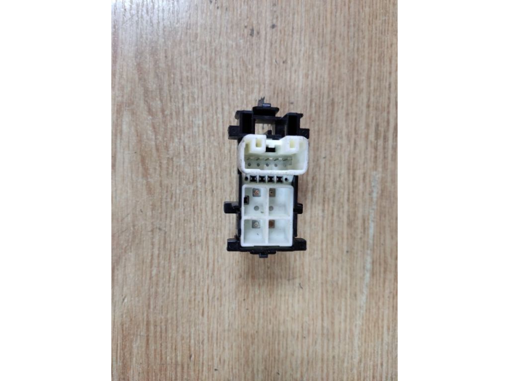 Кнопка склопідіймача TOYOTA CAMRY 55 14-17 - Фото 2