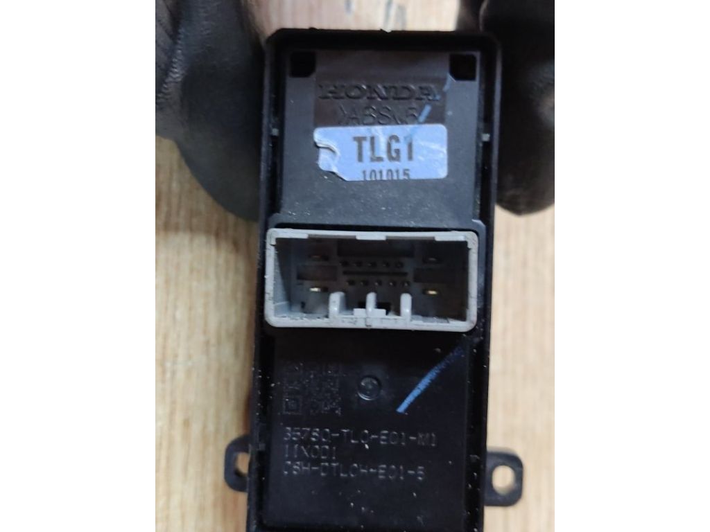 35780-TL0-E01 | Кнопка стеклоподъемника задн. лев. HONDA ACCORD CU8 08-13 - Фото 2