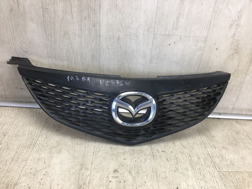 BN8V50711 | Решітка радіатора MAZDA 3 BK 03-08