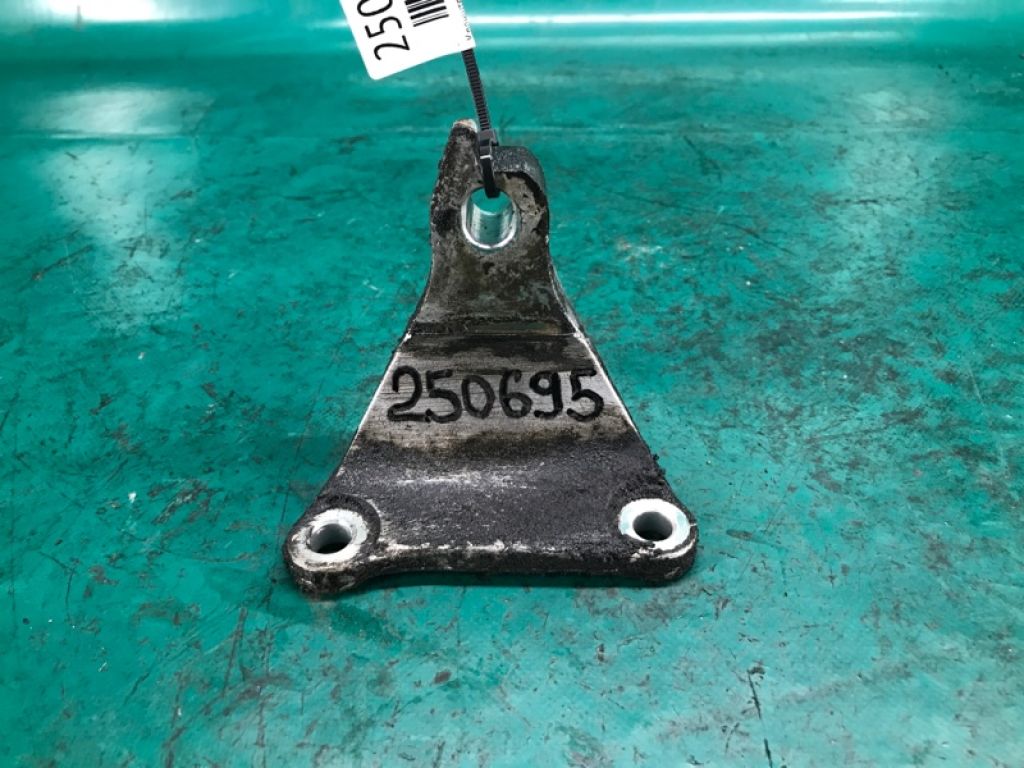 50826-S87-A81 | Кронштейн двигуна передн. HONDA ACCORD CG 97-02