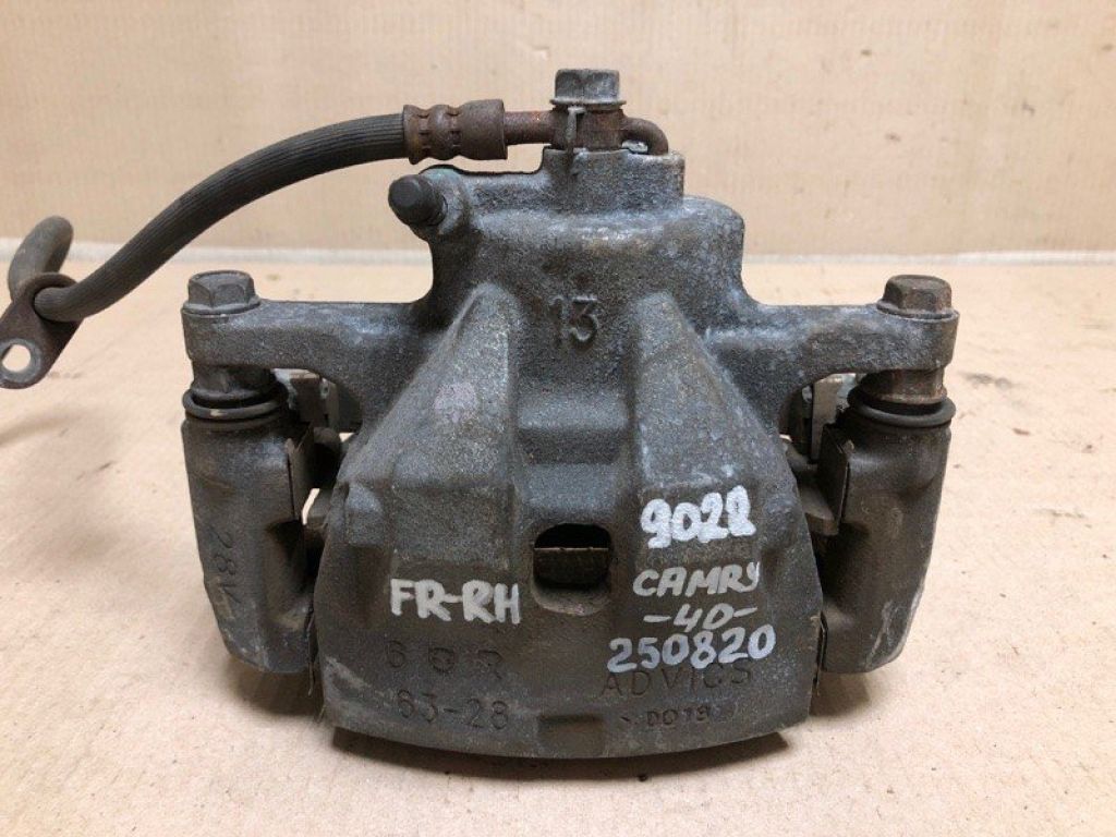 47730-06220 | Суппорт тормозной передн. прав. TOYOTA CAMRY 40 06-11