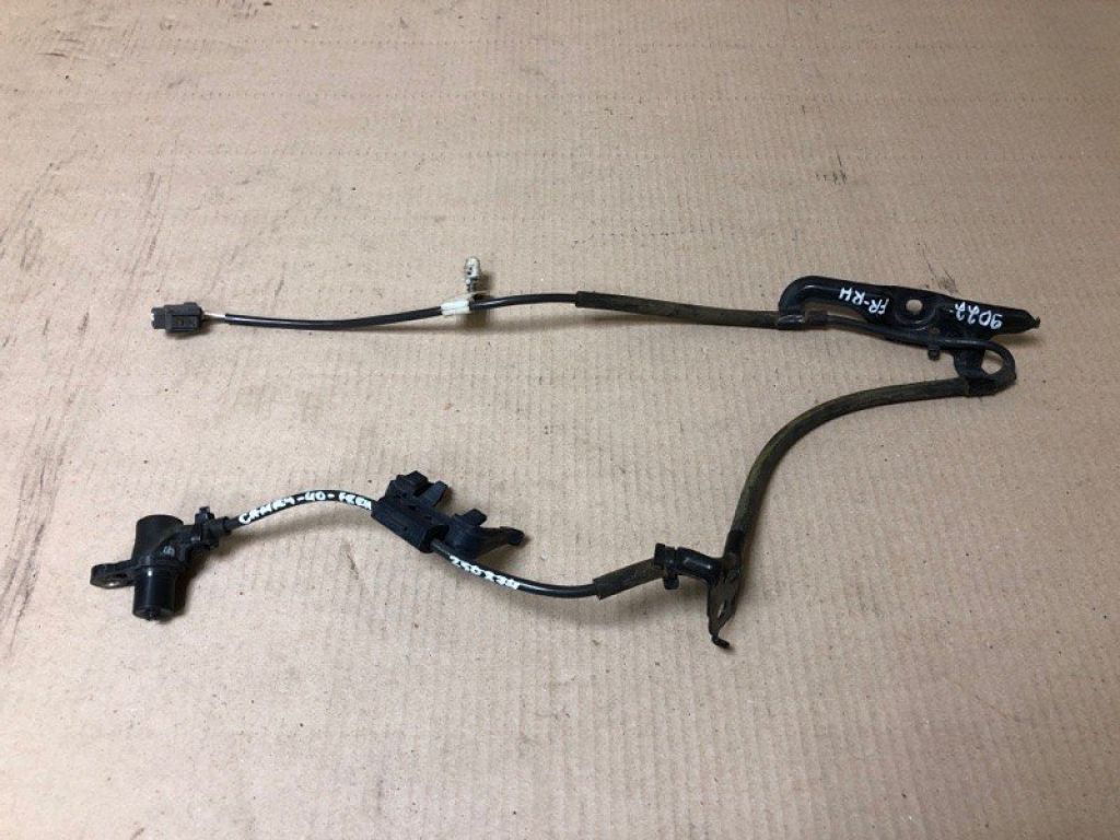 89542-07030 | Датчик ABS передн. прав. TOYOTA CAMRY 40 06-11
