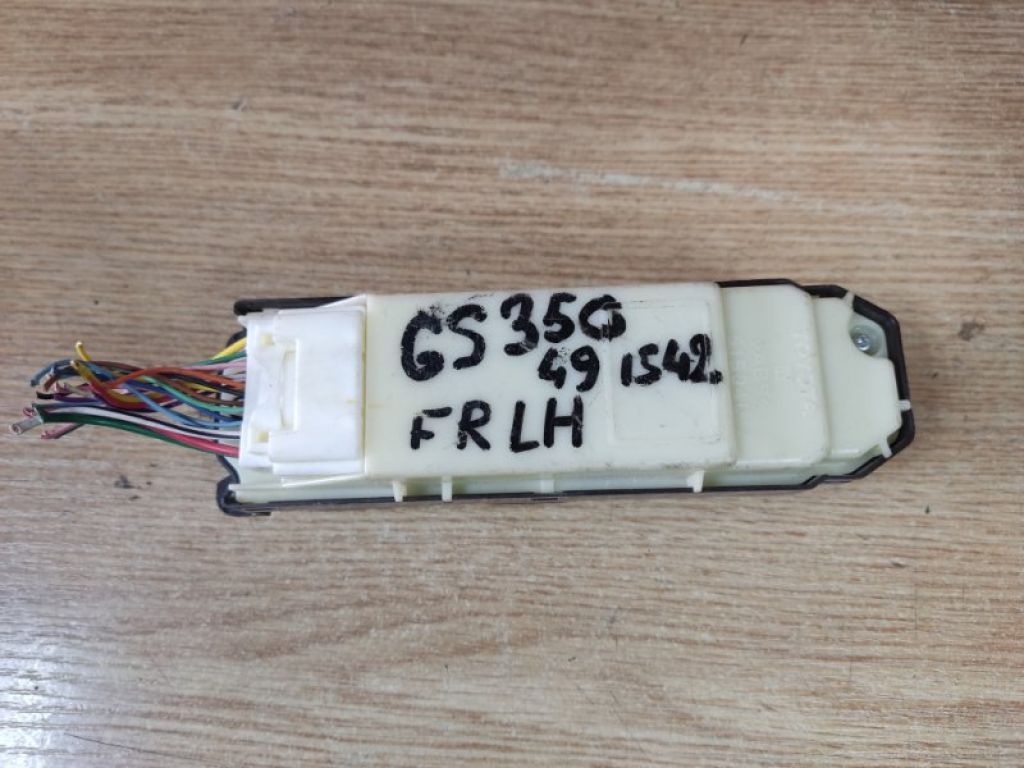 84040-30220 | Блок управления стеклоподъемниками LEXUS GS350 GS300 05-11 - Фото 2