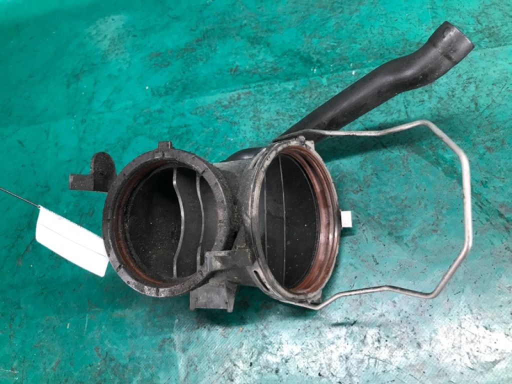 A 272 140 01 18 | Патрубок воздушного фильтра MERCEDES E-CLASS W211 02-09 - Фото 4