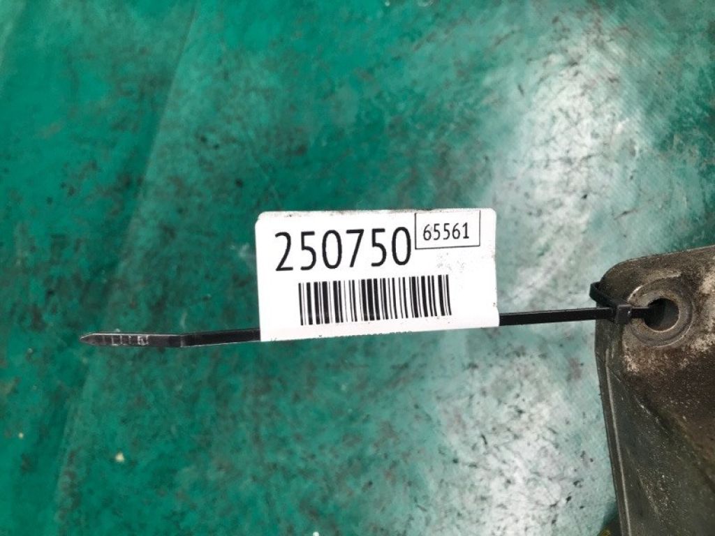 A 272 223 16 04 | Кронштейн двигателя прав. MERCEDES E-CLASS W211 02-09 - Фото 2