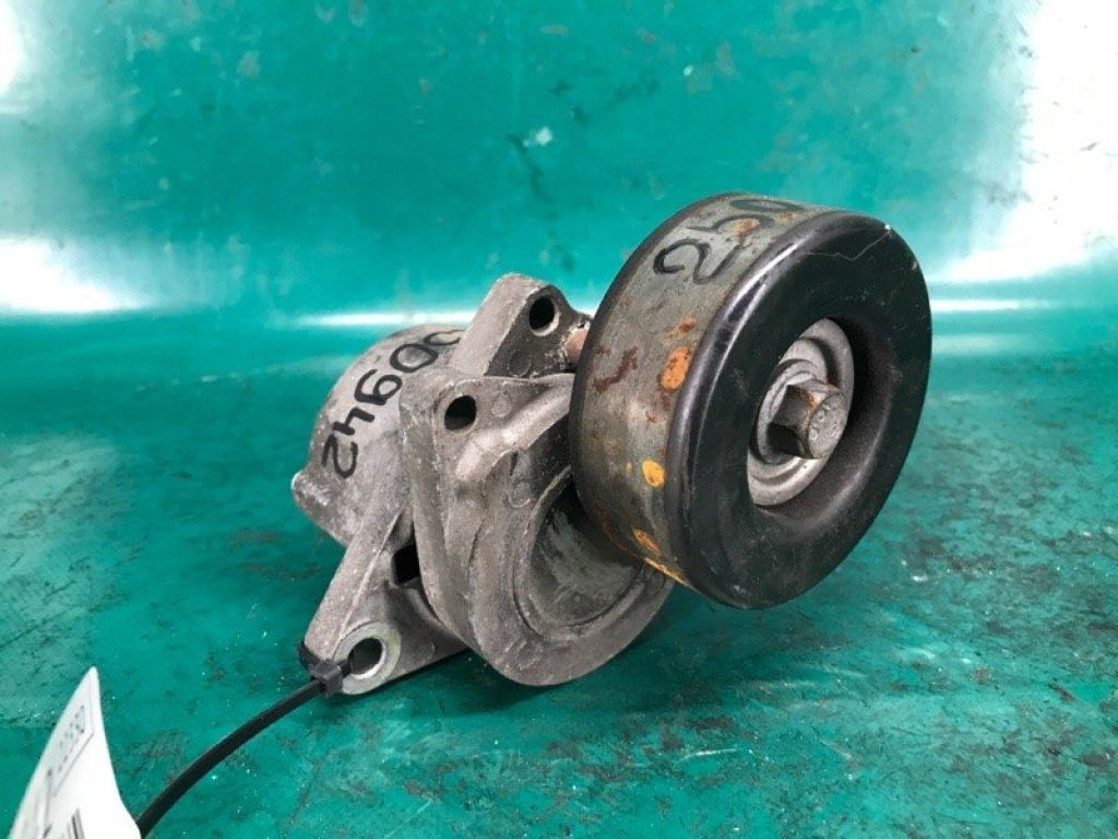 11955-JA00B | Натяжитель ремня генератора NISSAN ROGUE 08-15