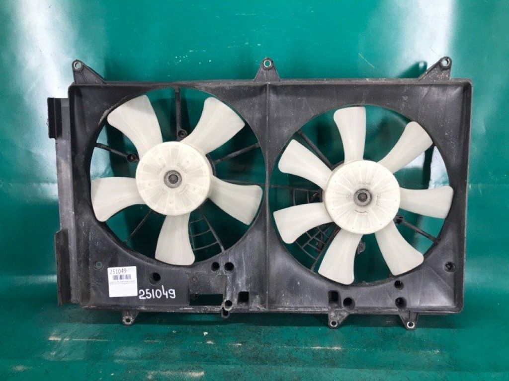 L555-15-025A | Дифузор вентилятора основного радіатора MAZDA CX-7 06-12
