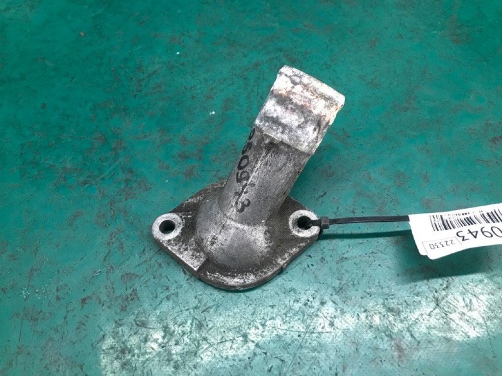 13049-JA00A | Фланець системи охолодження NISSAN ROGUE 08-15