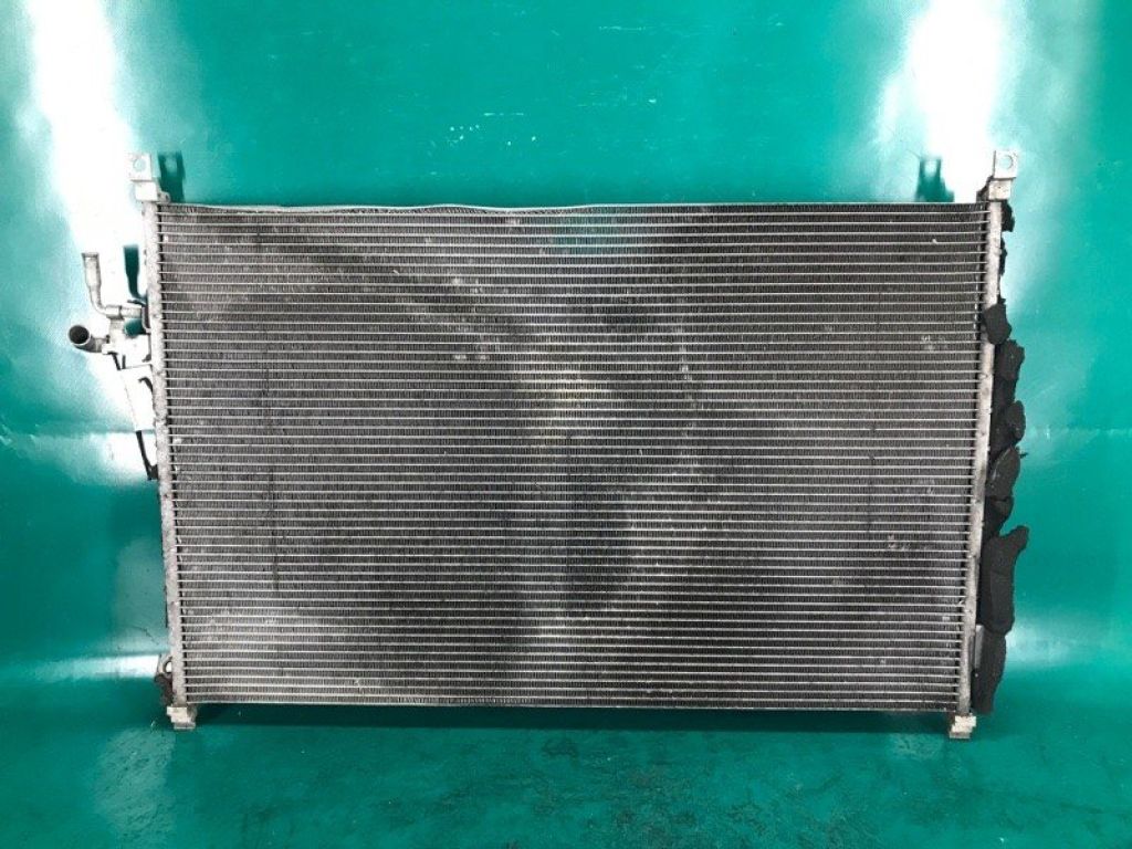 92110-EG000 | Радиатор кондиционера INFINITI M35/M45 04-10