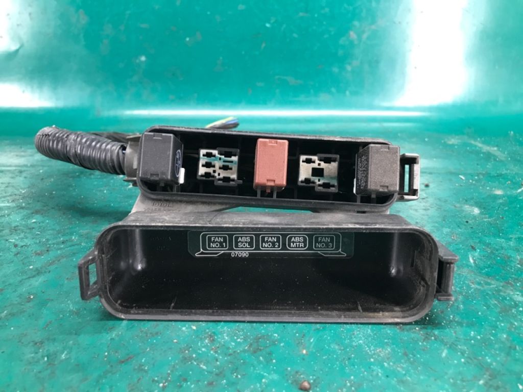 82743-07010 | реле TOYOTA AVALON 99-05