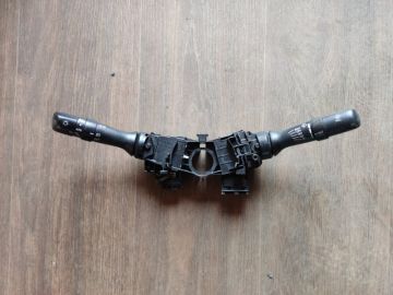 Подрулевой переключатель TOYOTA CAMRY 40 06-11