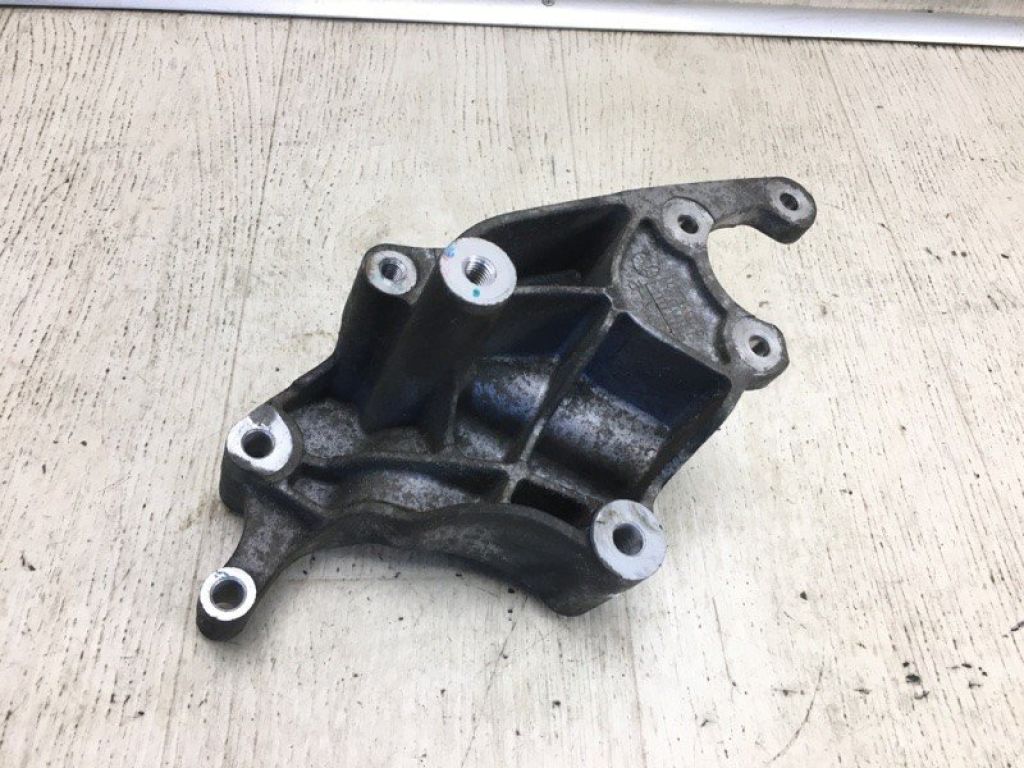 25252-2G000 | Кронштейн насоса ГУР KIA FORTE/CERATO TD 08-13 - Фото 2