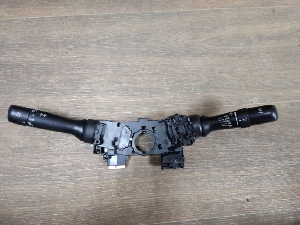 84140-42111 | Подрулевой переключатель TOYOTA CAMRY 40 06-11