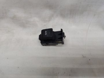 Кнопка стеклоподъемника TOYOTA VENZA 09-16