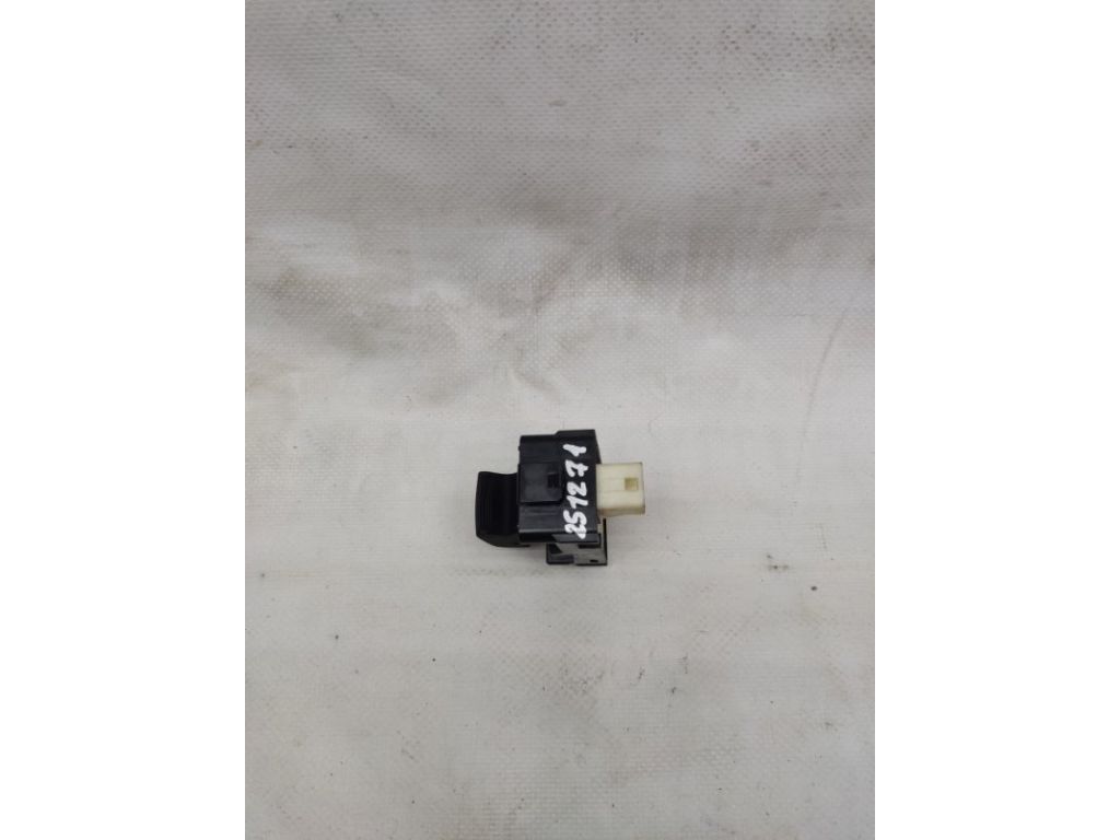 84810-0T010 | Кнопка стеклоподъемника TOYOTA VENZA 09-16 - Фото 2