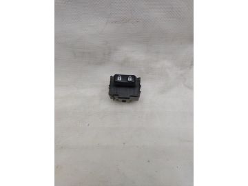 Кнопка центрального замка TOYOTA PRIUS - 30 09-17