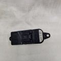 GEG1-66-370 | Кнопка склопідіймача передн. прав. MAZDA 6 GH 07-12 - Прев'ю 2