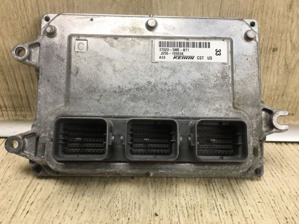 37820-5ME-B71 | Блок керування двигуном ACURA RDX 12-19 - Фото 4