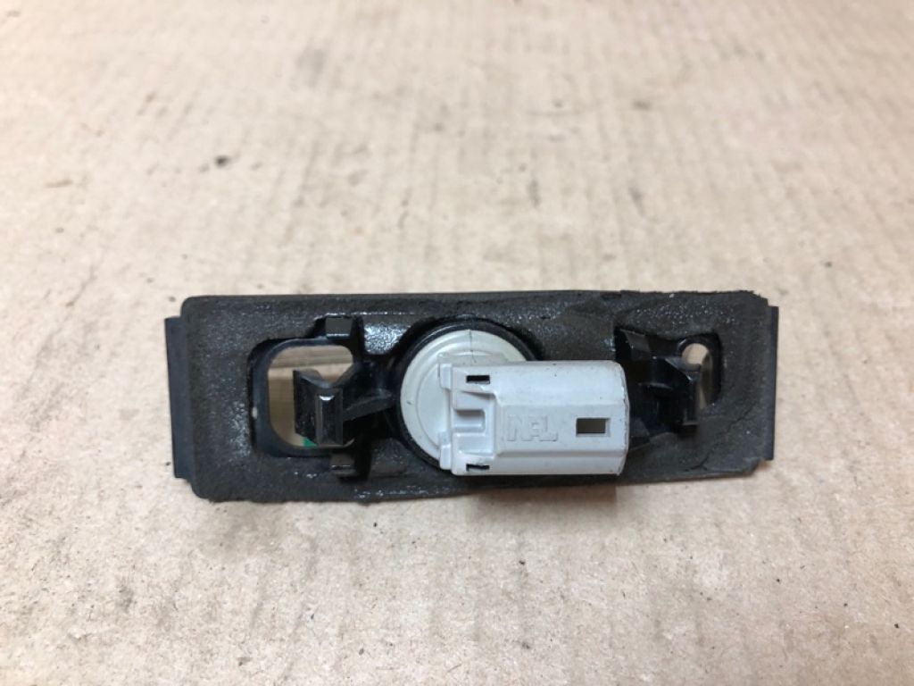 81270-AA020 | Підсвічування номера TOYOTA CAMRY 30 02-06 - Фото 2