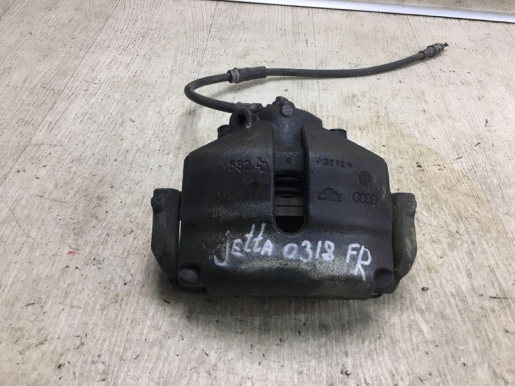 1K0 615 124 E | Супорт гальмівний передн. прав. VOLKSWAGEN JETTA USA 10-17
