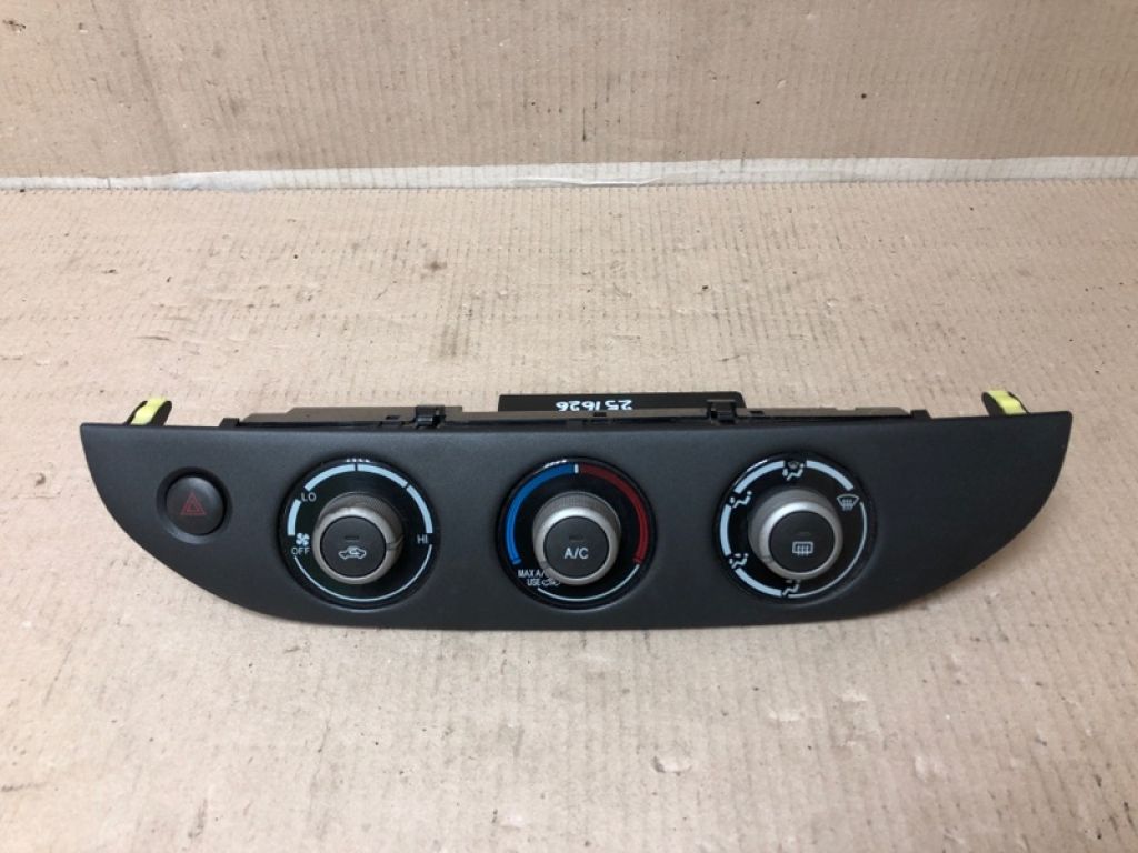 55902-06120 | Блок управления печкой TOYOTA CAMRY 30 02-06